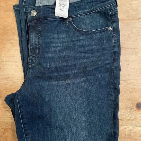 NWT Torrid Women’s Size 18 Tall Jeans ankle skinny stretch mid-rise - Picture 6 of 6